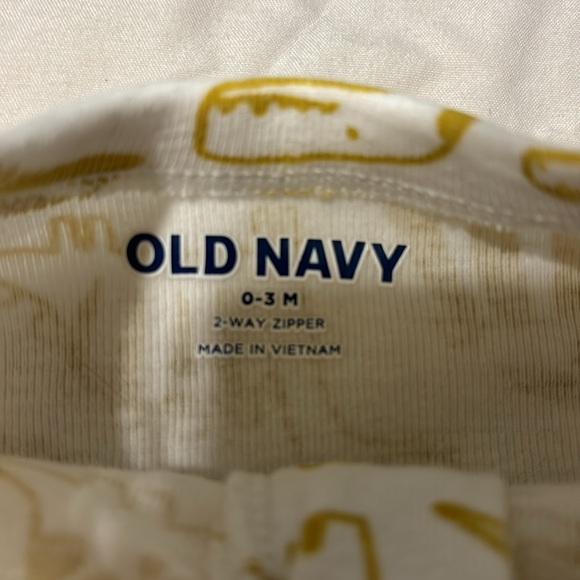 Yellow Dinosaur footies - Picture 3 of 6